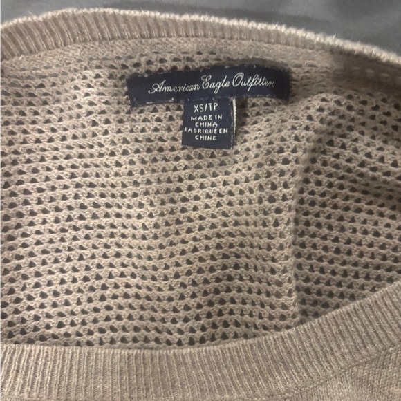American Eagle Gray Sweater Mesh Back. Size XS. - Picture 3 of 5